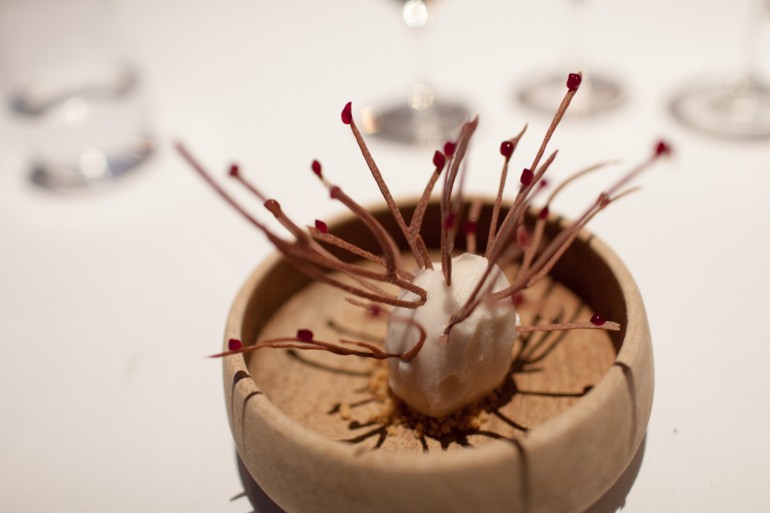 Smell of black currant sorbet at Maaemo.
